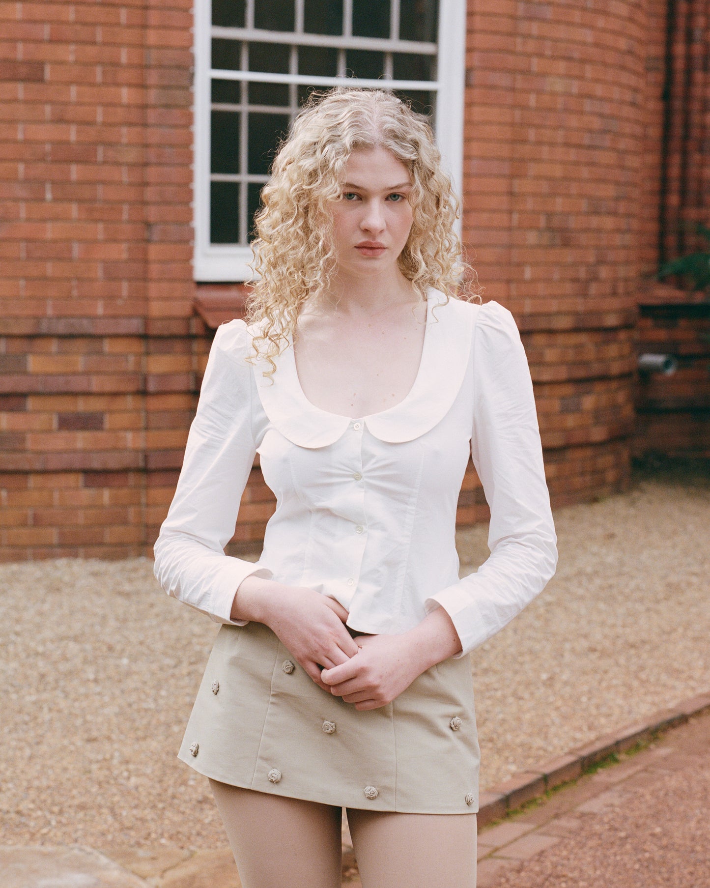 Curved Collar Button Shirt - White