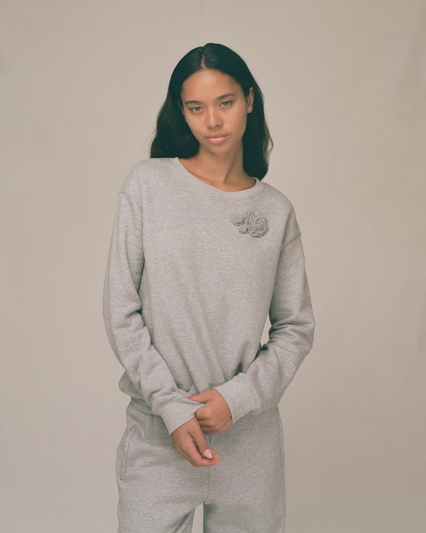 Rosette Sweatshirt - Grey