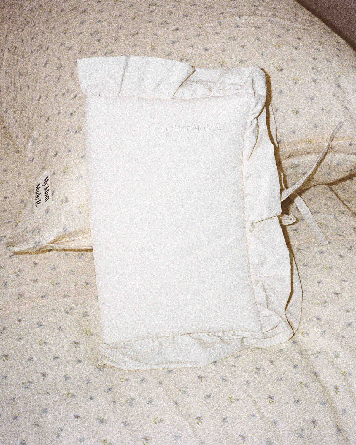 Pillow Secret Diary - Cream Frill