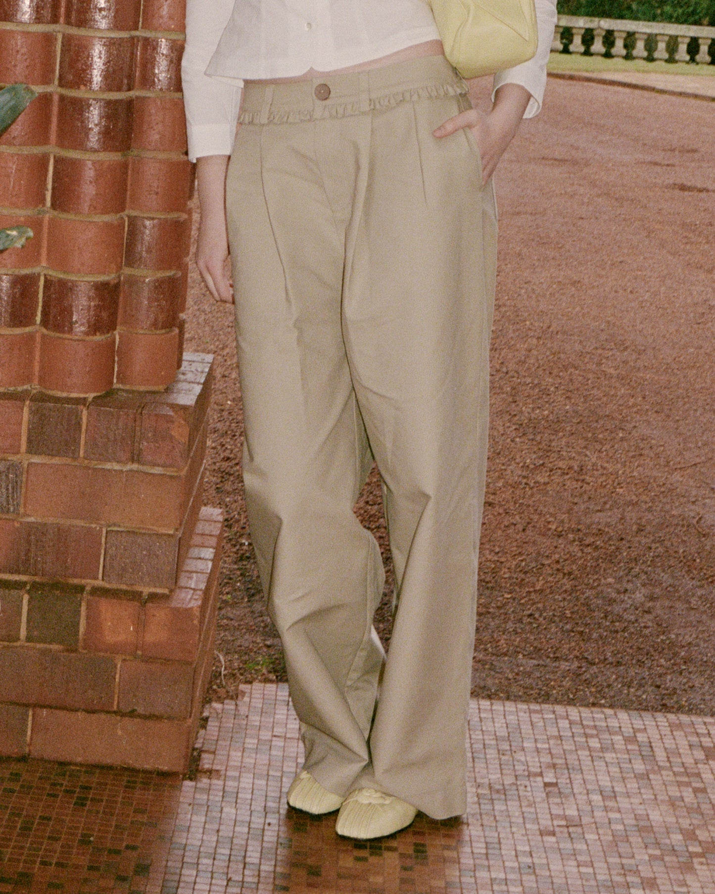 Frill Cotton Trousers - Fawn