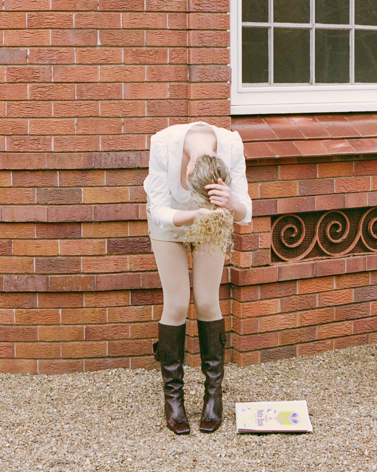Rosette Pocket Boots - Saddle