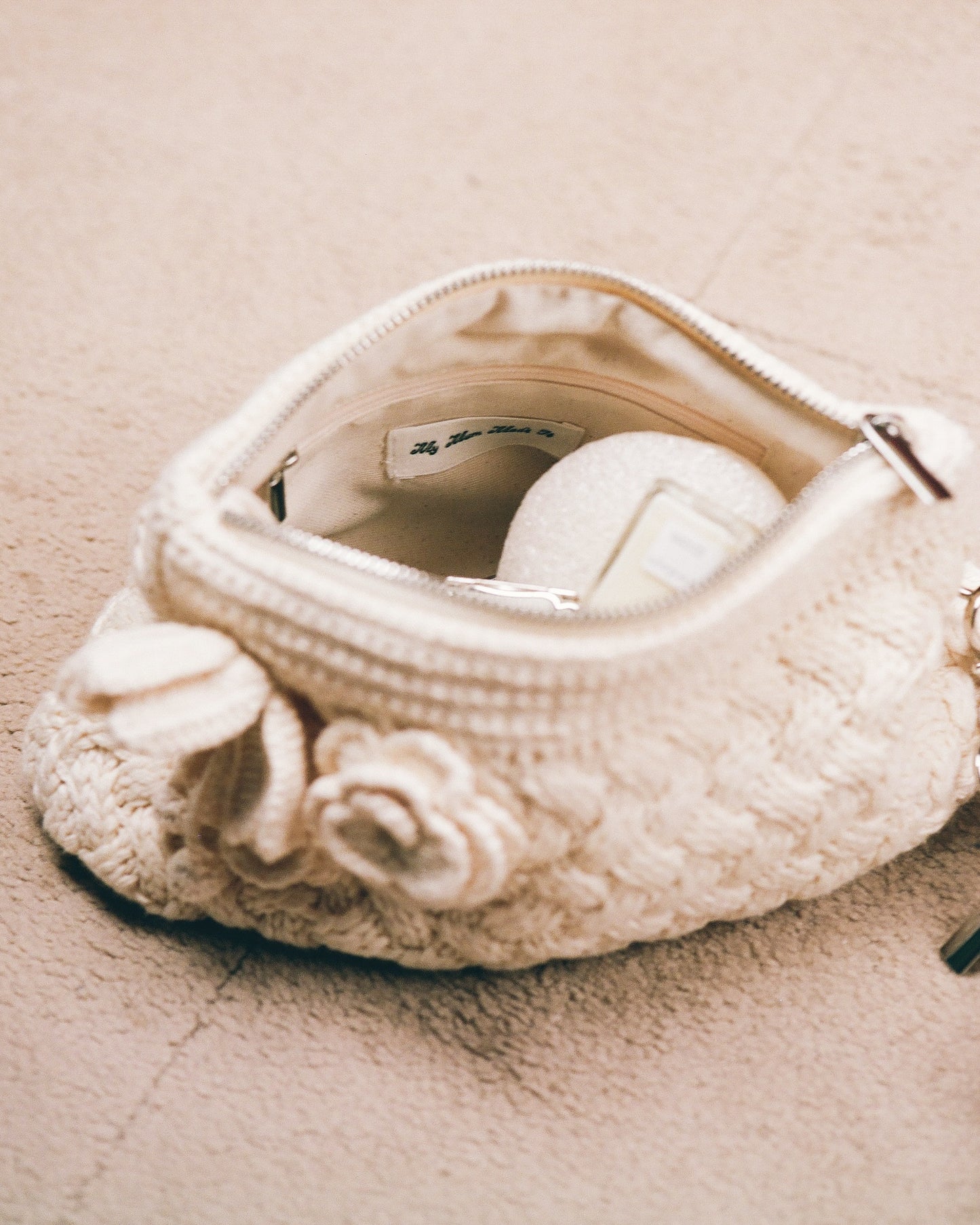 Crochet Garden Cosmetics Bag - Porcelain
