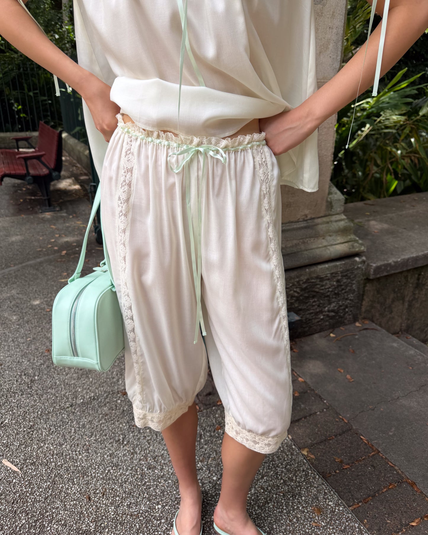Aurelie Bloom Pants - Vintage White