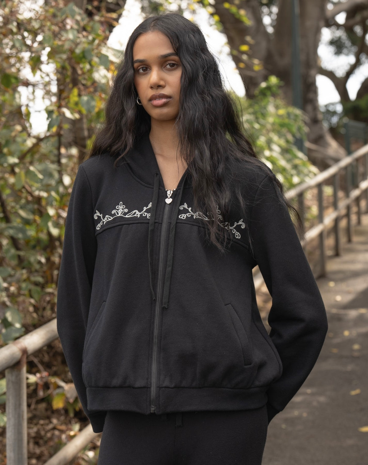 Flora Vine Embroidery Zip-up Hoodie