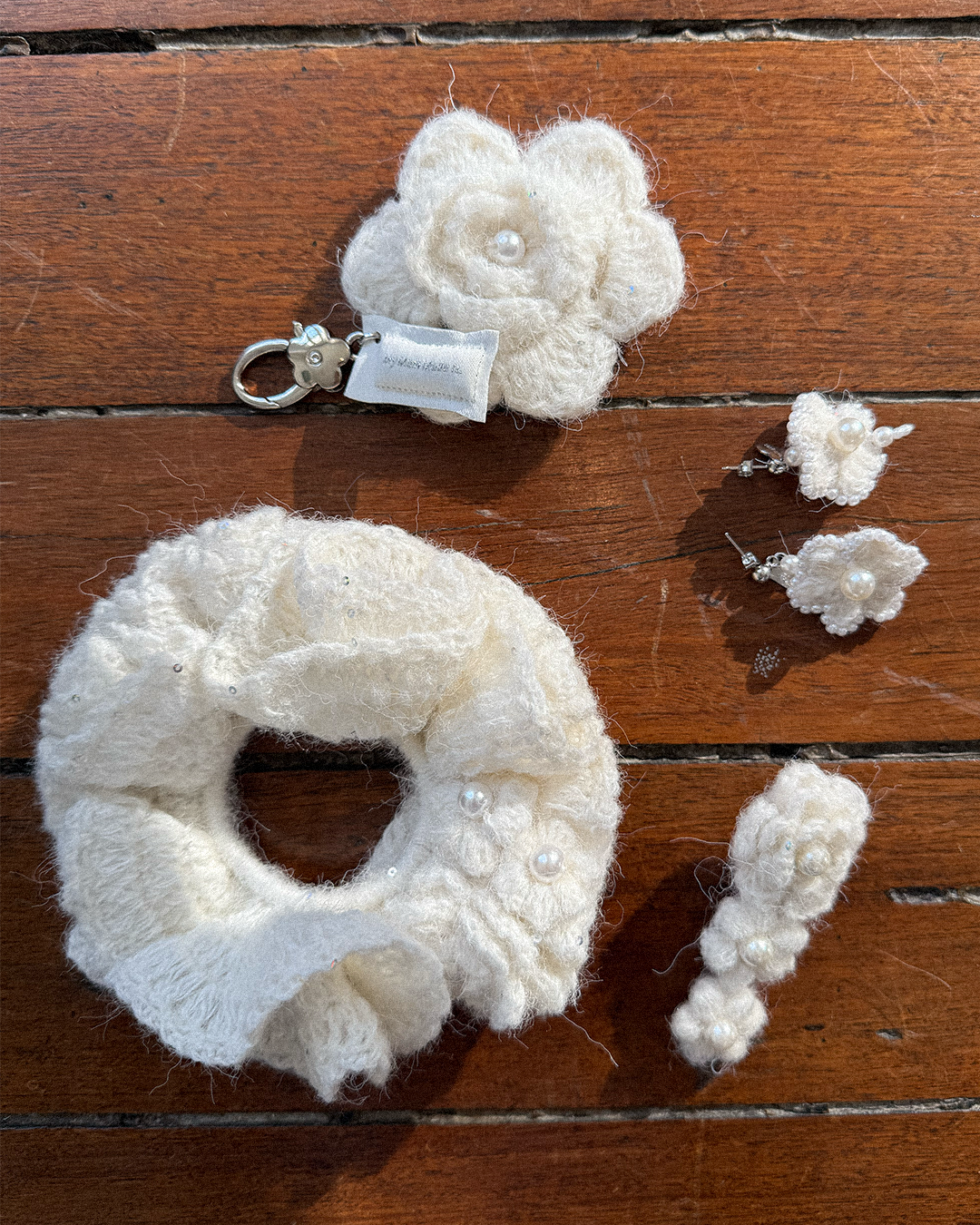 My Mum Made It - Knit Flower Hair Scrunchie