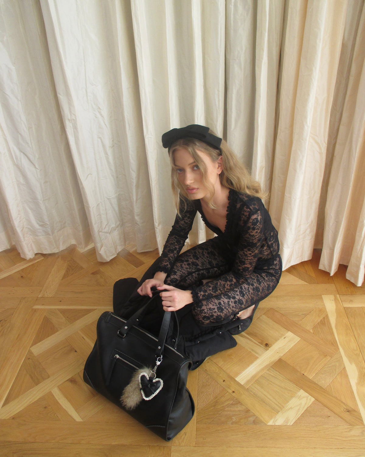 Lace Poem Capri - Black