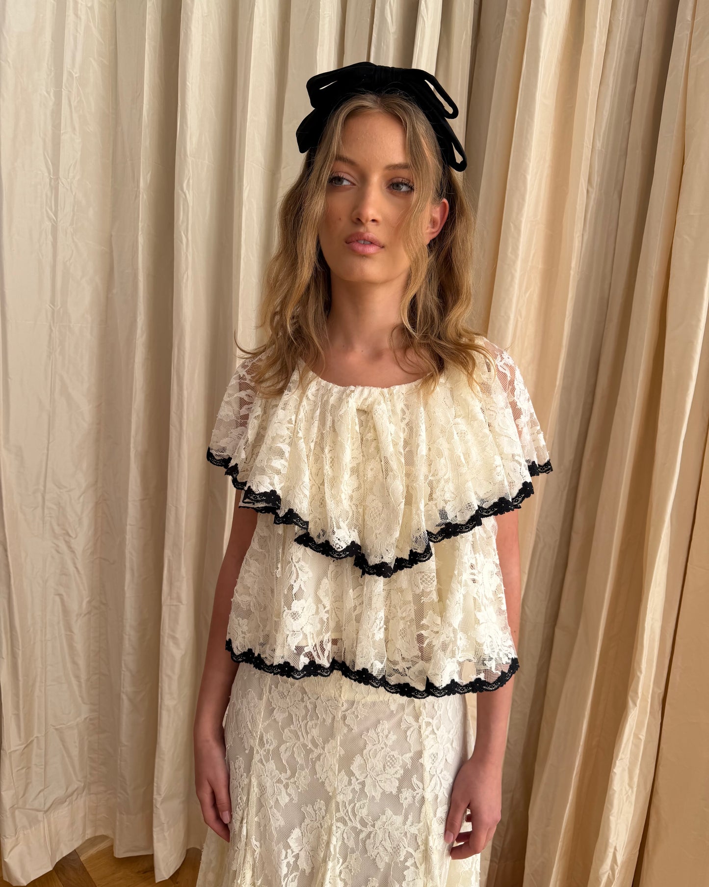 Delilah Bow Top - White Lace