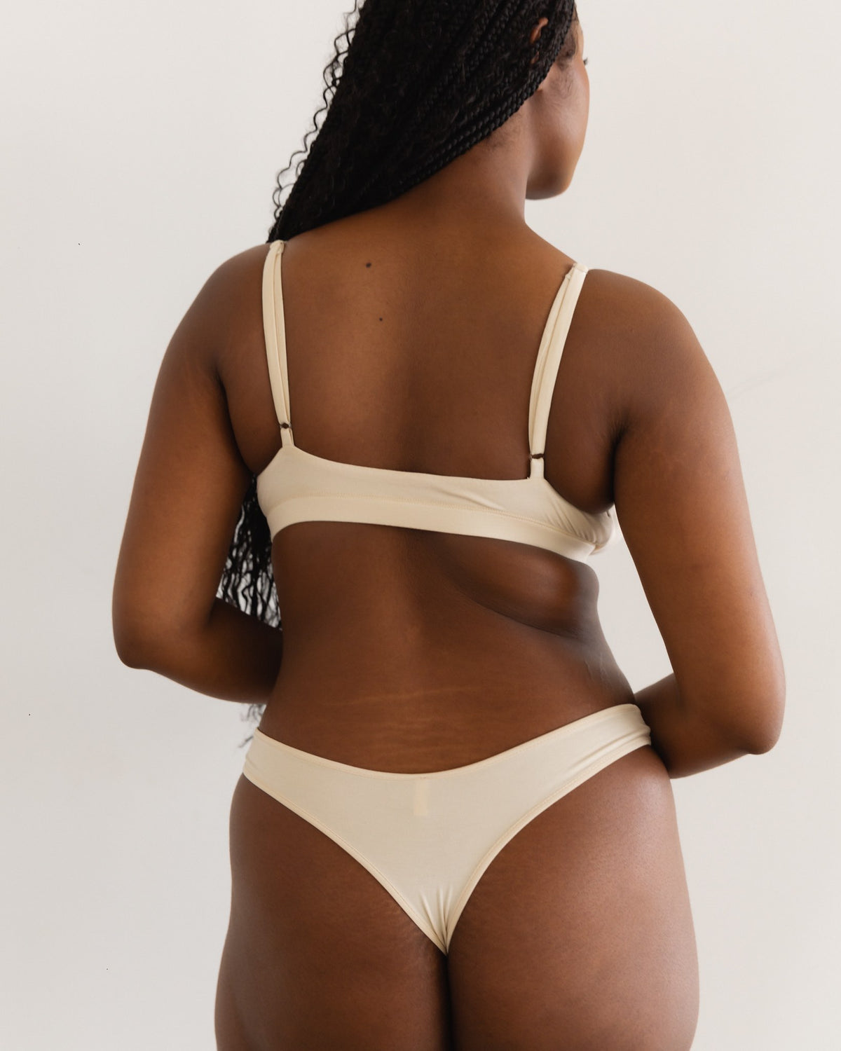 Bamboo Thong - Oat