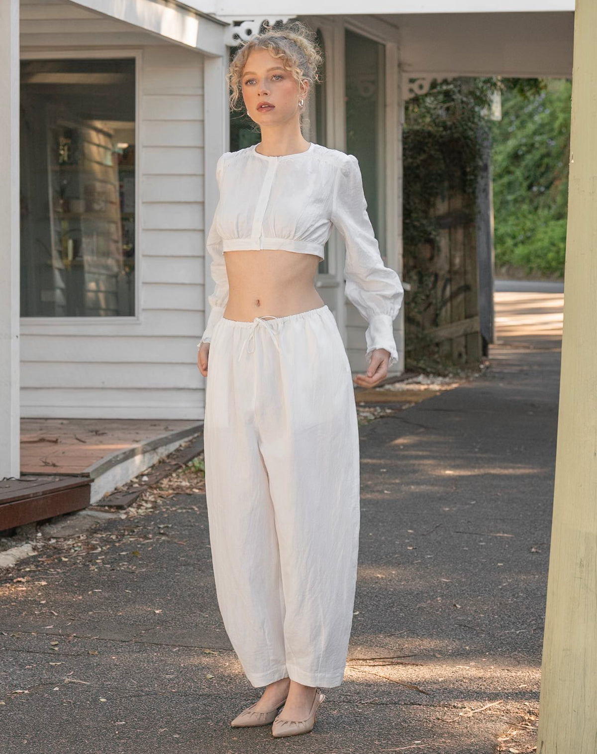 Drawstring Arch Pant - White